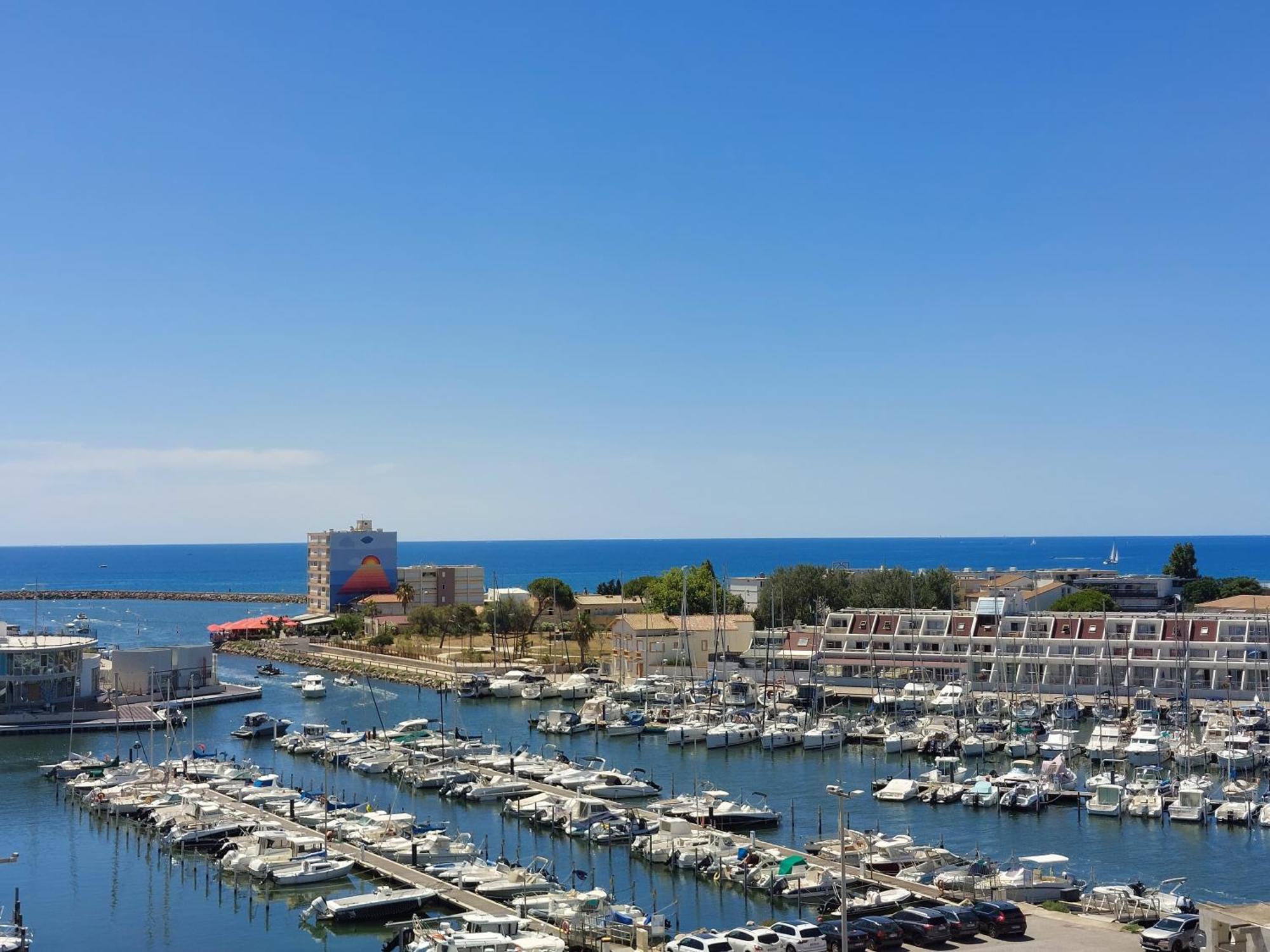 Vue * Carnon-Plage